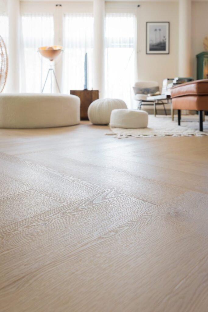 Belakos Palazzo 77 Visgraat Klik PVC Bruin - Belakos