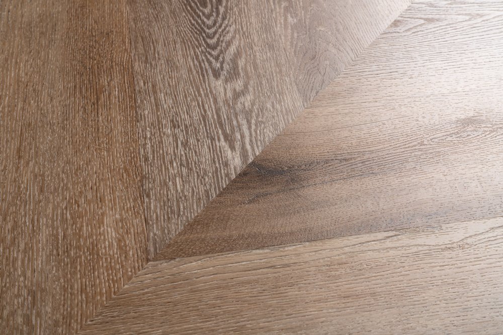 Yarenza Lux Tenebrae Hongaarse punt Plak PVC Bruin