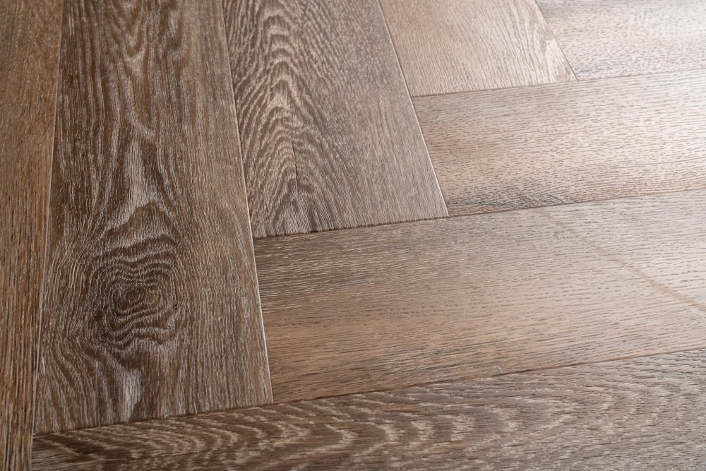 Yarenza Lux Tenebrae Visgraat Plak PVC Bruin