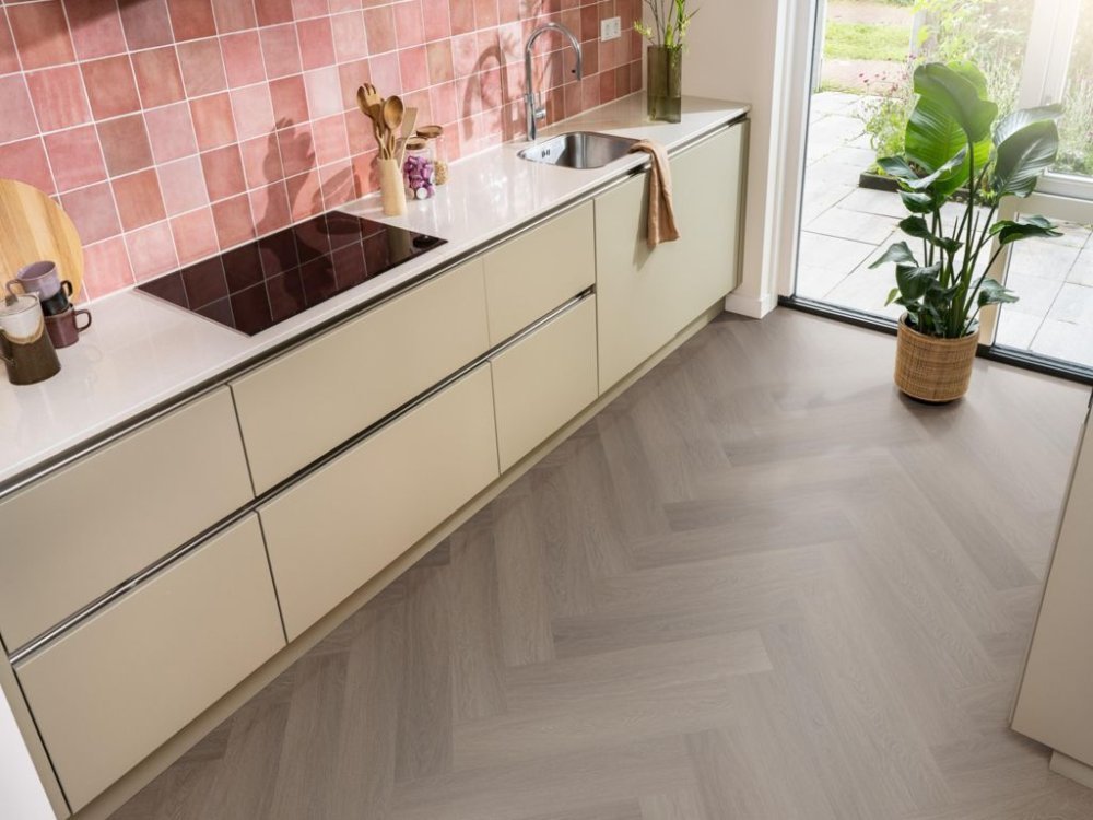 Ambiant Spigato Estino Visgraat Klik PVC Bruin - Ambiant