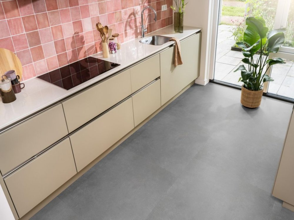 Ambiant Sarino Betonlook Plak PVC Antraciet - Ambiant